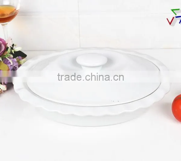 11.5" Oval Ceramic Bakeware With Lid photo-2