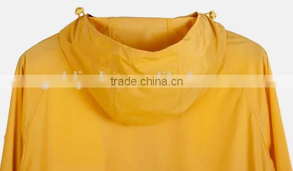Custom Thin Soft Hood Jacket With Pouch Sports Jacket 100% Polyester Lightweight Waterproof Wind Jacket photo-6