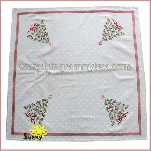 Christmas Tree Embroidery of Christmas Tablecloth in 2017