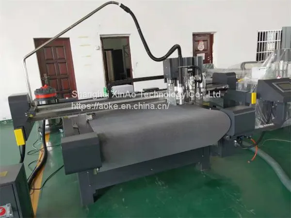 Aoke-DCZ762516RS Flatbed Cutter (Plotter, Carton Box Design Machine, CNC Carton Cutting Machine)