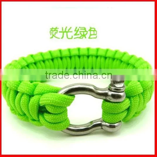 Fashion Wholesale Paracord Bracelet Gold Clasp With Black and Red Rope photo-6
