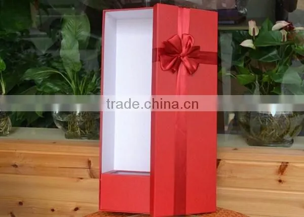 Fashionable Red Gift Box Packaging for Flower photo-3