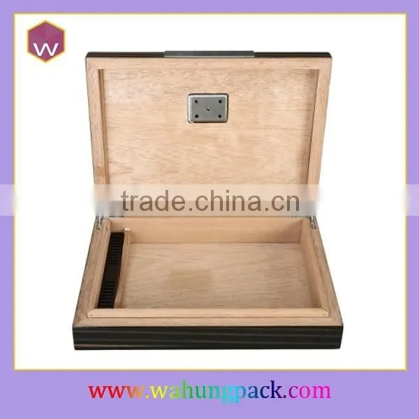 Lacquered Cigar Boxes Cases Wood Design With Inner Cigar Tray photo-4