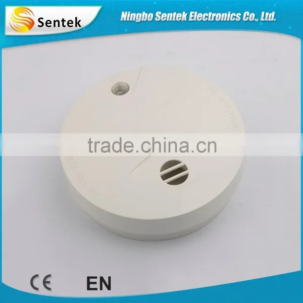 Home Safeguard Smoke Detector Tester Powered Smoke Detector Batteries Type photo-3