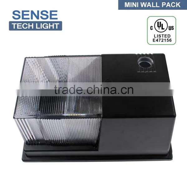 New Design 20W UL Mini Led Wall Pack 102Lm/W LED Outdoor Wall Light photo-3