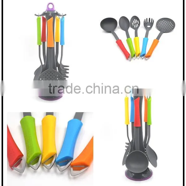 Latest Design Commercial Industrial Nylon Gravy Sauce Ladle Kitchen Accessories photo-3