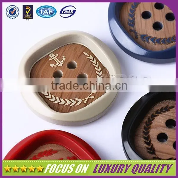 Different Color 4 Holes Resin Fashion Button photo-3