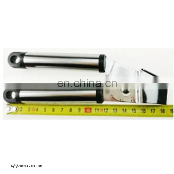 Stainless Steel Kitchen Accessory Garlic Press photo-3