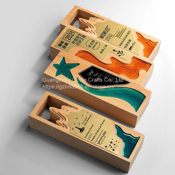 Custom Logo K9 Crystal Metal Material Souvenir Conference Trophy Solid Wood Crystal Trophy Crystal Trophy photo-4