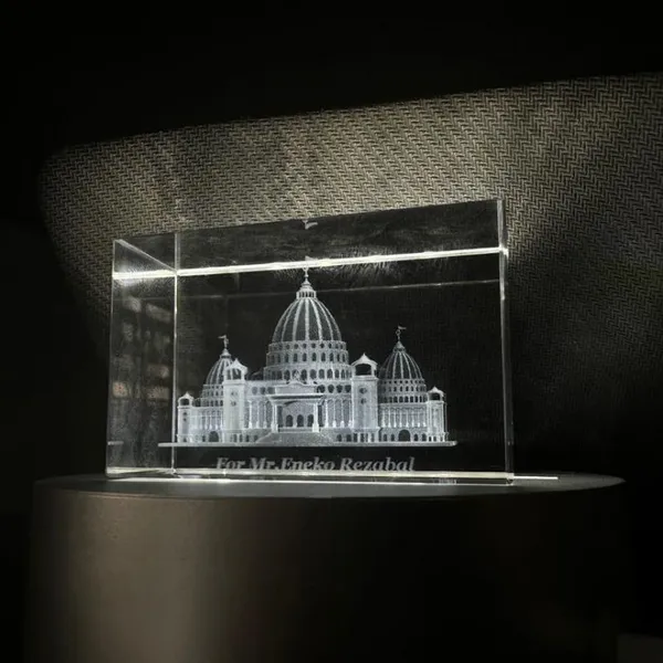 Holiday-themed Gift Crystal Cube 3D Photo Laser Engraving Machine photo-4