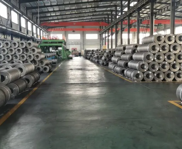 Graphite Electrode for EAF Steelmaking With Long Service Life photo-2