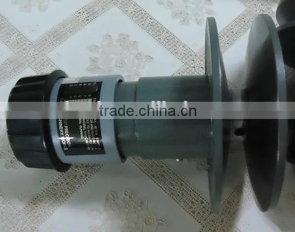 STEPLESS PULLEY WITH BELT PULLEY.