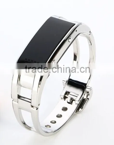 Titanium Alloy Bluetooth Smart Bracelet With OLED Screen photo-3