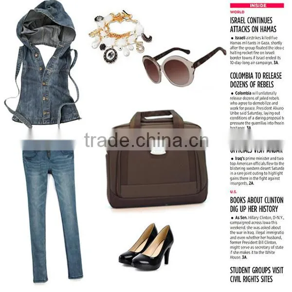Large One Compartment Laptop Bag photo-2