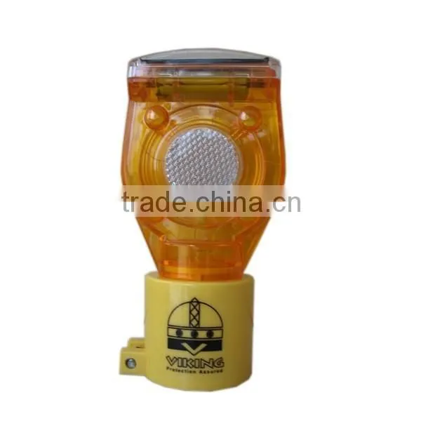 2015 China Hot Sale Solar Flashing Warning Light photo-2