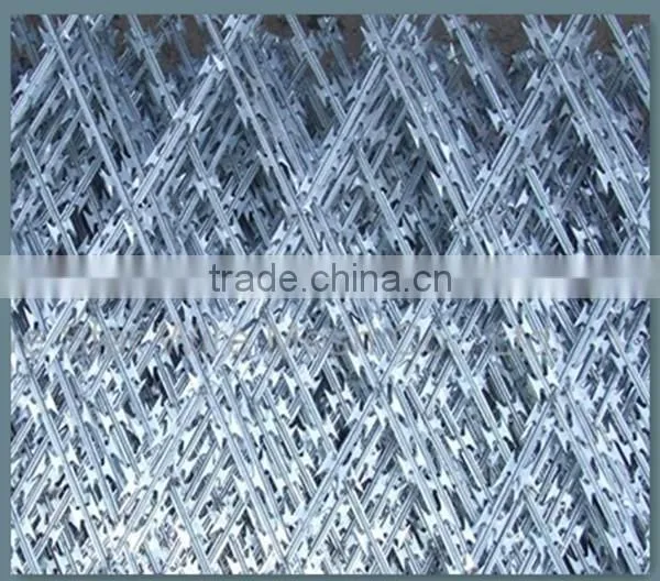 Good Concertina Welding Barriers Diamond Hole Fence Panels for Enclosure Security Anti Climb Welded Grills With Sharp Razor photo-5