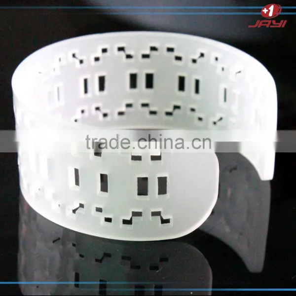 Wholesale Custom Luxury Charm Acrylic Lucite Plastic Wedding Bracelet and Bangle photo-6