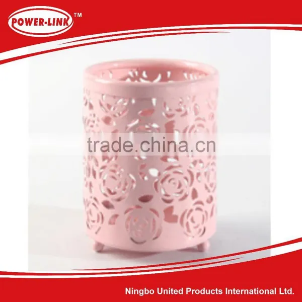 Hollow Out Laser Cutting Steel Desk Lamp Lampshade photo-4