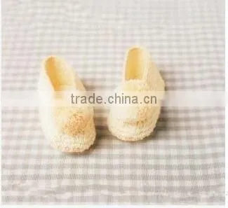 Hollow Wool Knitted Shoes Wholesale Floral Crochet Baby Girl Soft Shoes photo-6