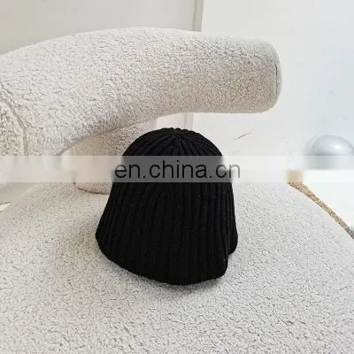 Japanese Niche Knitting Bucket Hat Female Solid Color Casual Wild Fisherman Hat Korean Version of the Autumn and Winter photo-3