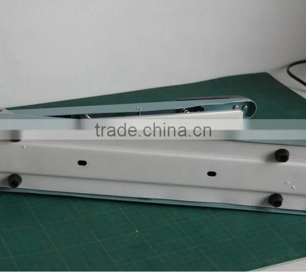 2015 New Hot Selling Professional Manual Iron Body Hand Heat Press Sealing Machine photo-4