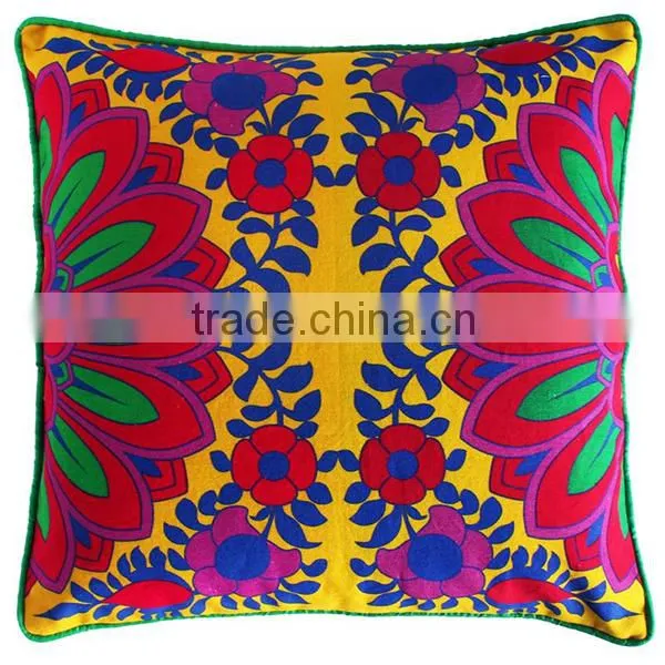 Excellent Quality Customized Flower Scatter Cushion photo-3