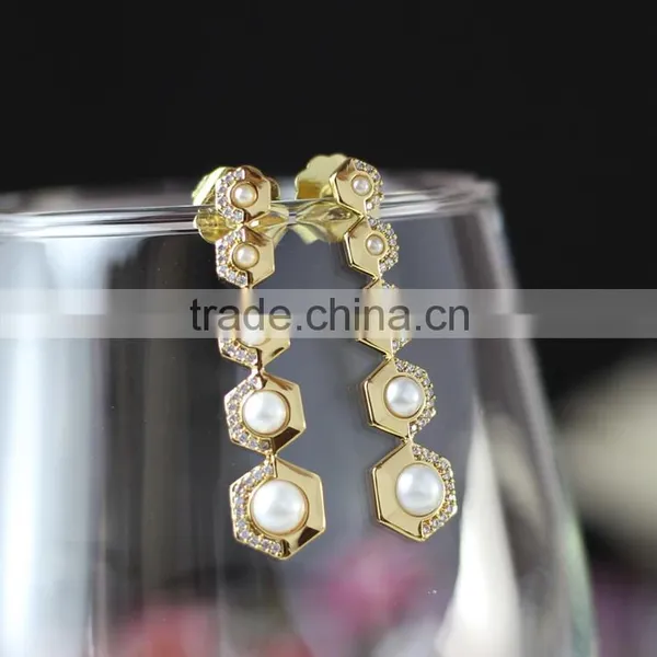Kingman Fashion 14k Gold Spiky Snug Crystal Ball Earrings photo-4