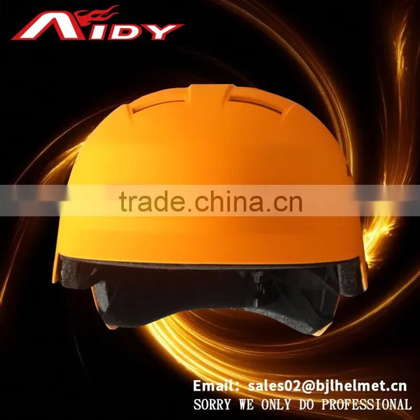 Modern Classic Style Widely Used Climbing Helmet photo-6