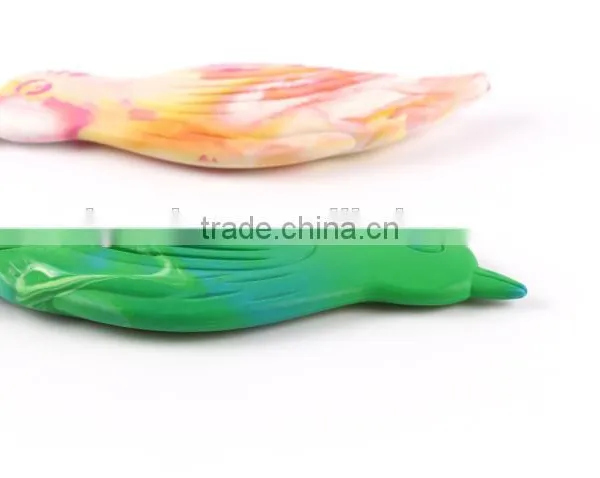 New Design Tie-dyed Bird Shaped 2 Color Crayon, 2 pk Multi-colored Bird Wax Crayon, Novelty Mix Color Bird Shaped Crayon Set photo-3