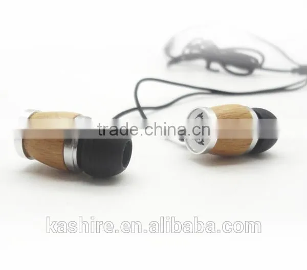 Best Selling Economical Cute Wooden Ear Phone photo-3