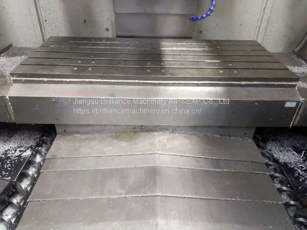 Taiwan Gamma HV1400LA Vertical Machining Center photo-3