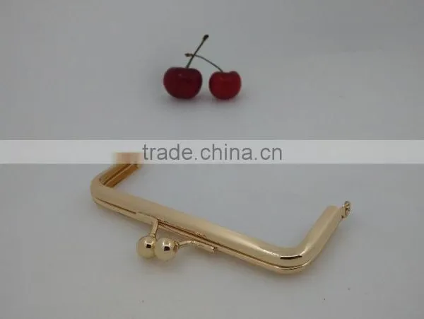 High Quality Bronze Rounded Shape Handbags Hardware Framework photo-3