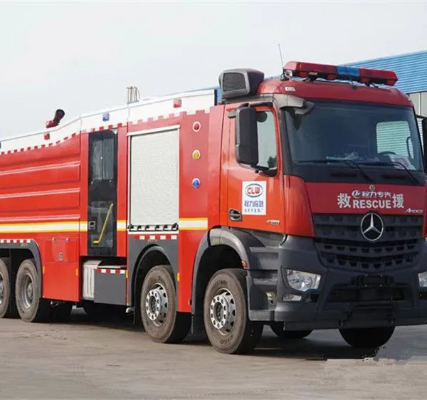 The Mercedes-Benz Arocs 18-ton Foam Fire and Rescue Truck. photo-5