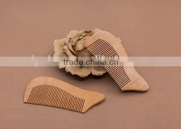 Nice Wooden Hotel Hair Combs/ Hotel Amenities photo-4