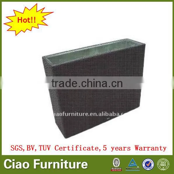 Hot Sell Outdoor Aluminum Frame Flower Pot photo-3