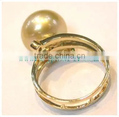 Gold Ring With South Sea Pearl photo-4