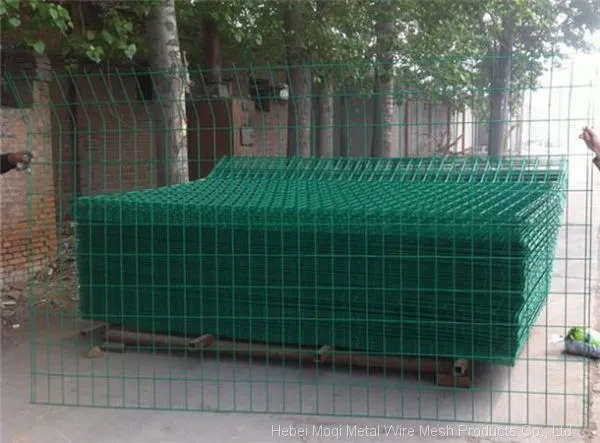 Easily Assembled Rot Proof Waterproof Feature Metal Frame Material Temporary Fence photo-3