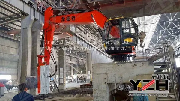 Hammer Stationary Manipulator With A Hydraulic Breaker photo-3