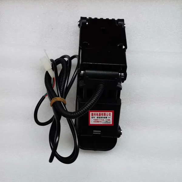 Accelerator Pedal for FLAND EL45 Electric Wheel Loader photo-3