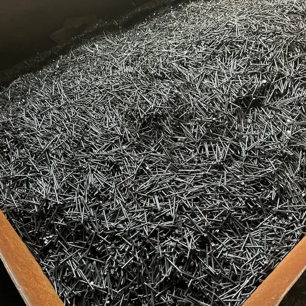 Black Concrete Steel Nails Smooth Shank 2