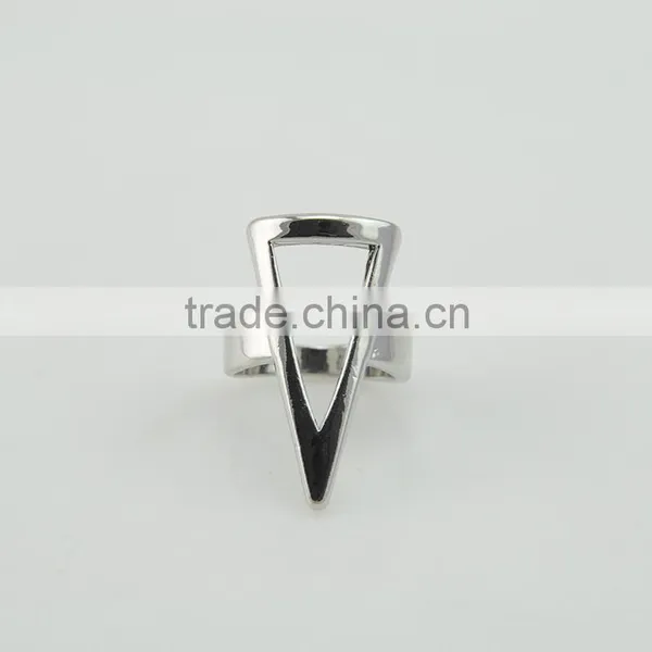 Simple Silver Metal Zinc Alloy Design Rings Jewelry With Triangle Shape photo-3