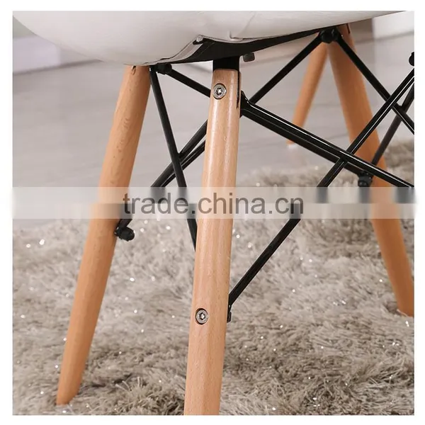 Coffee Shop Leather Chair With Wood Legs photo-6