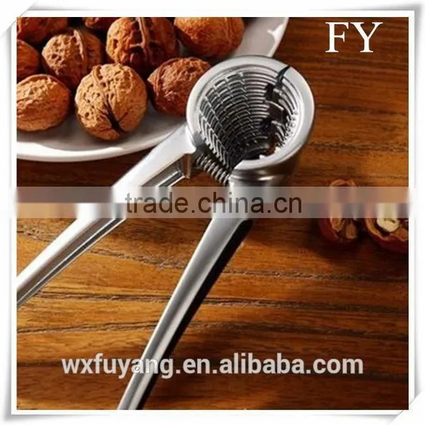 Shucker - Nut Cracker photo-4