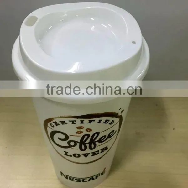 Hot and Cold Plastic Travel Coffee Cup With Lid and Silicone Band photo-5