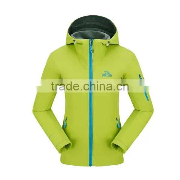 Waterproof Sports Winter Lady Softshell Jacket photo-2