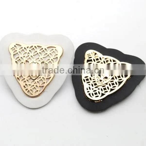 Black/white PU Leather Label With Gold Metal Alloy Logo Clothing Label for Jeans/jacket PLB-018 photo-4
