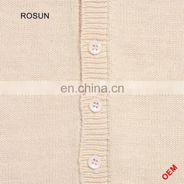 Guangzhou Factory White Hand Knit Wool Designs Baby Boy Sweater photo-6