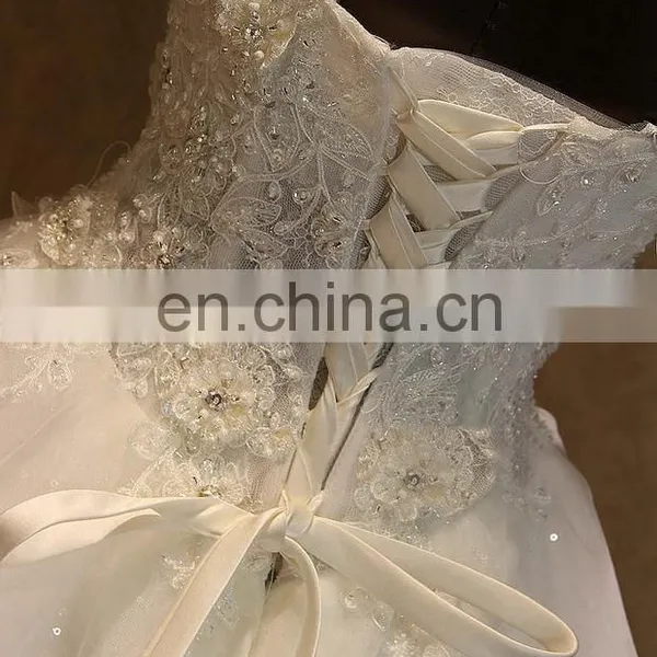 Luxury Applique Beaded Ball Gown Wedding Dresses 2017 Sweetheart Lace-up Back Casamento Wedding Gown photo-2