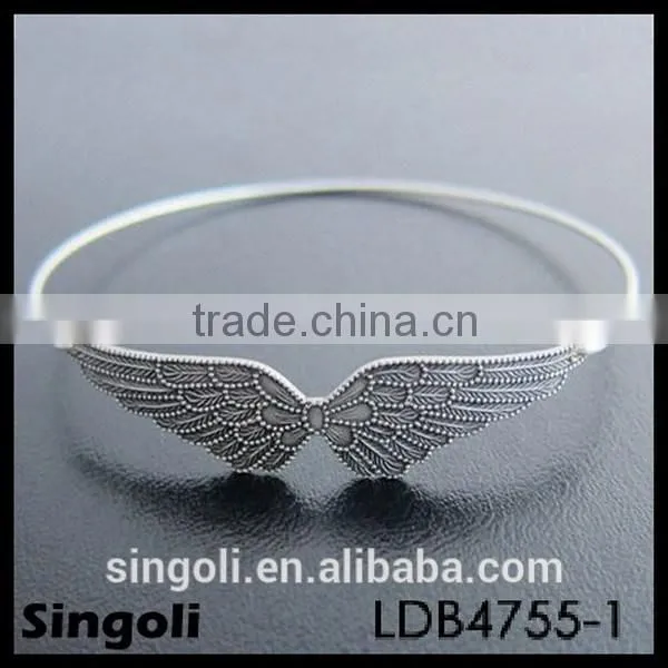 Butterfly Bracelet Silver Tone Butterfly Bracelet & Bangle Cute Butterfly Charm Bracelet Silver Bangle