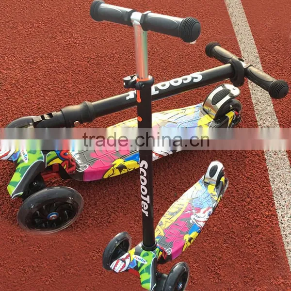Four Wheel Foldable Handbar Adjustable Height Kids China Scooter photo-5